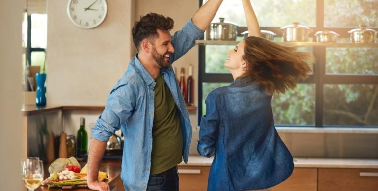 How to Stay Happy in Marriage