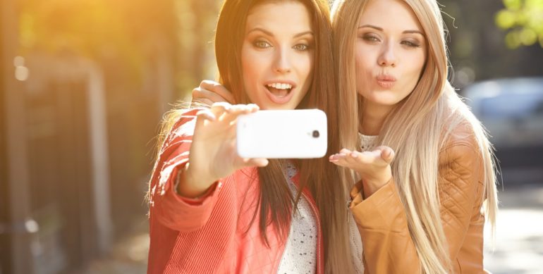 10th of April – Siblings Day