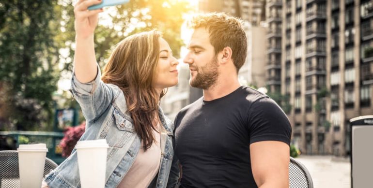 How to Behave on the First Date