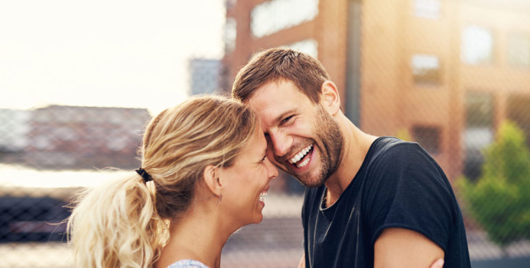 How to calm a girl from a distance: support is the key