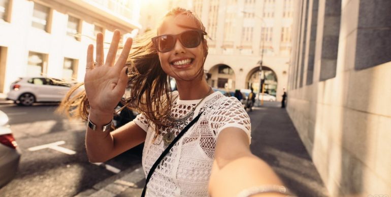 21st of November – World Hello Day