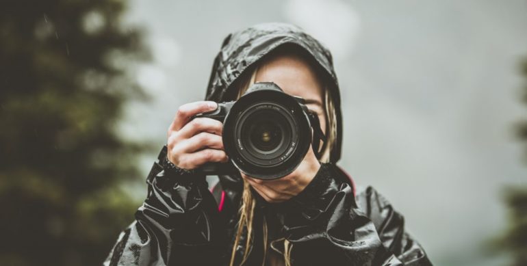 How to find out the character of a girl from a photo