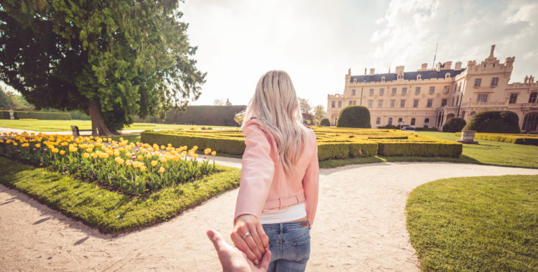 Dominant girl: is it worth dating her and how to deal with such a relationship