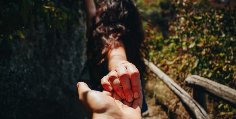 How often should you see your girlfriend when you live apart