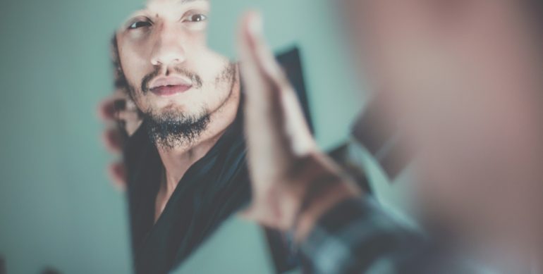 Signs of Selfishness in a Relationship You Should Watch for in Yourself