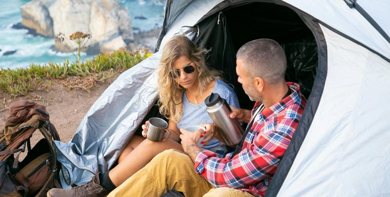 10 Hobbies for Couples That Bring You Closer