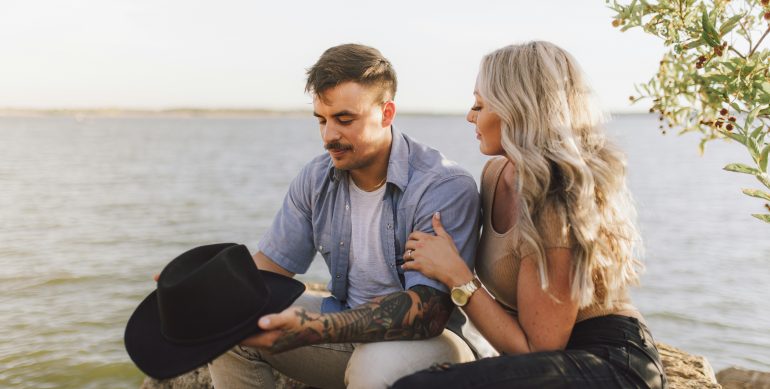 The Power of Small Gestures in a Relationship