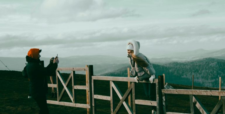 Why Being Yourself Is the Best Strategy for Finding the Right Partner